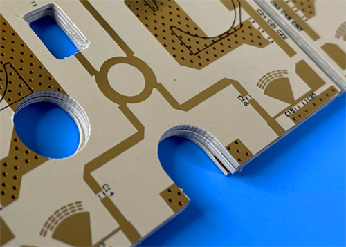 mais recente caso da empresa sobre Um mergulho profundo num projeto de PCB RF DiClad 527 sem máscara e de alto desempenho