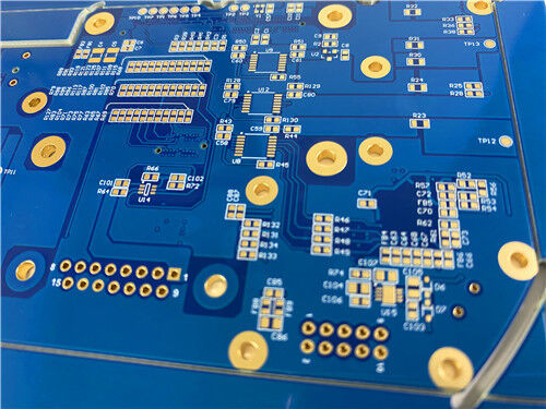 O Rogers RO4450F Bondply pode ser usado para PCB de material misto de 8 camadas com peso de cobre que 4mil RO4350B + TG170 FR-4 + 8mil RO4003C