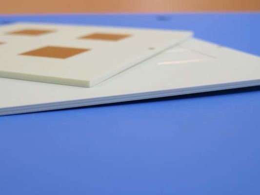 PWB de alta frequência de 4 camadas em 2 núcleos de 32mil 0.813mm RO4003C e de 12mil RO4450F para o acoplador da frequência Ultrahigh
